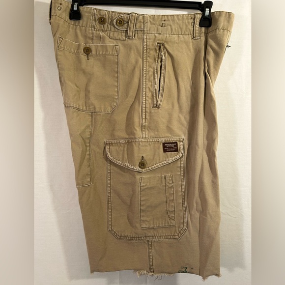 American Eagle Combat Trouser Distressed Tan Cargo Shorts Size 36 - Picture 1 of 10